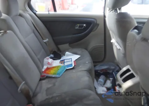 2011 Ford Taurus Sel z USA, uszkodzony, nr VIN 1FAHP2EW9BG107796